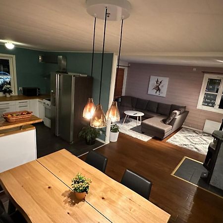 Cozy House In The Heart Of Tromsdalen. Central Тромсё Экстерьер фото